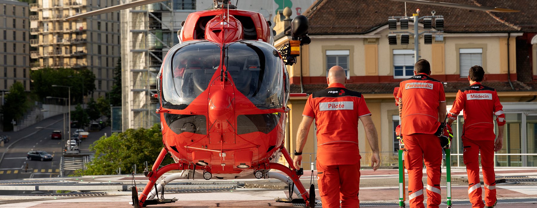 Leisure / Accessories - Outdoor first aid kit - Rega – Schweizerische  Rettungsflugwacht