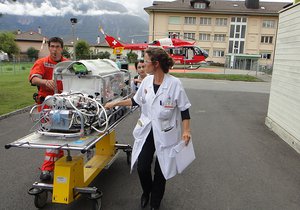  Rega’s 300,000th mission - a transfer flight transporting newborn twins