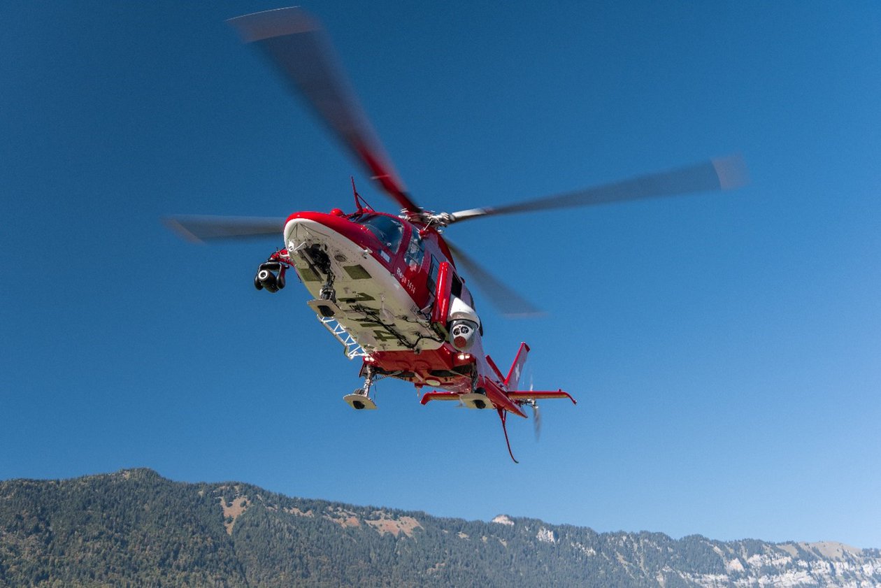 Rettungshelikopter AgustaWestland im Flug