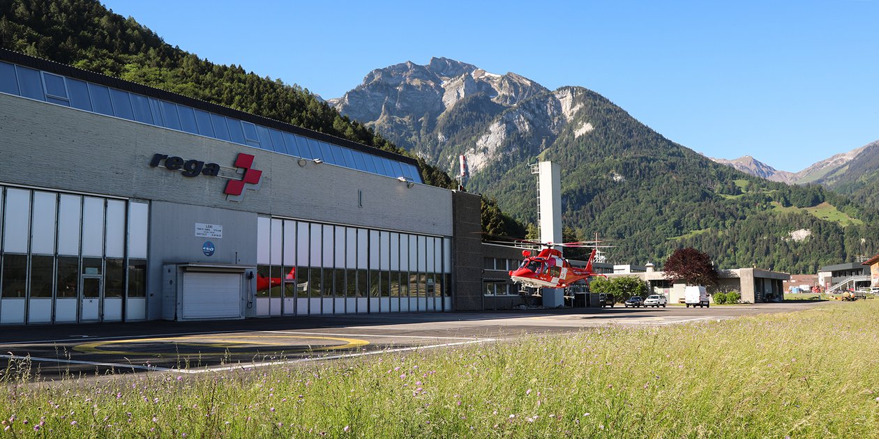 AgustaWestland Da Vinci im Anflug zur Basis Wilderswil