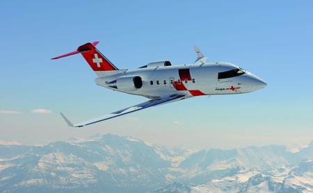 Einer der drei Rega-Ambulanzjets im Einsatz