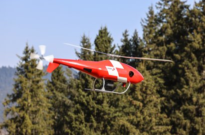 Rega-Drohne im Flug