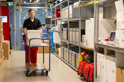 Logistiker bei der Arbeit